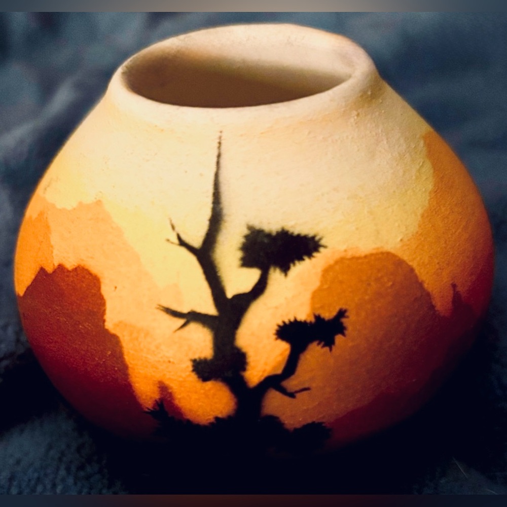Native American Navajo Pottery Bud Vase Sunset Canyon Signed T Benally Dine